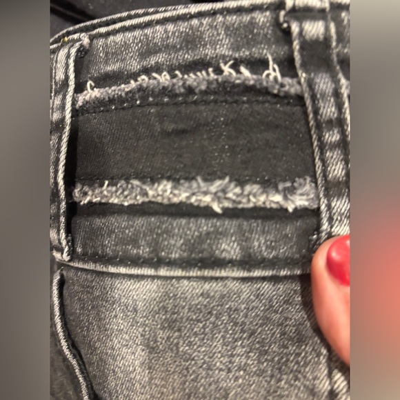 Hudson Holly Skinny High Rise Jeans With Raw Hem - Picture 13 of 16